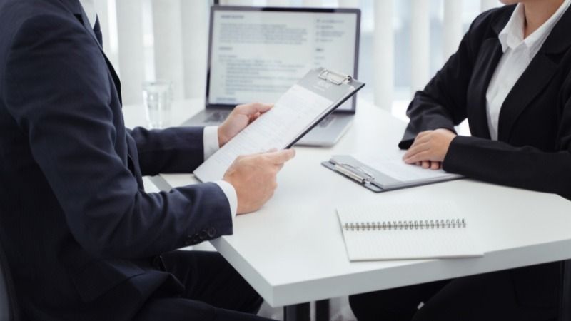 How to Choose the Right Airline Preparation Interview Class?
